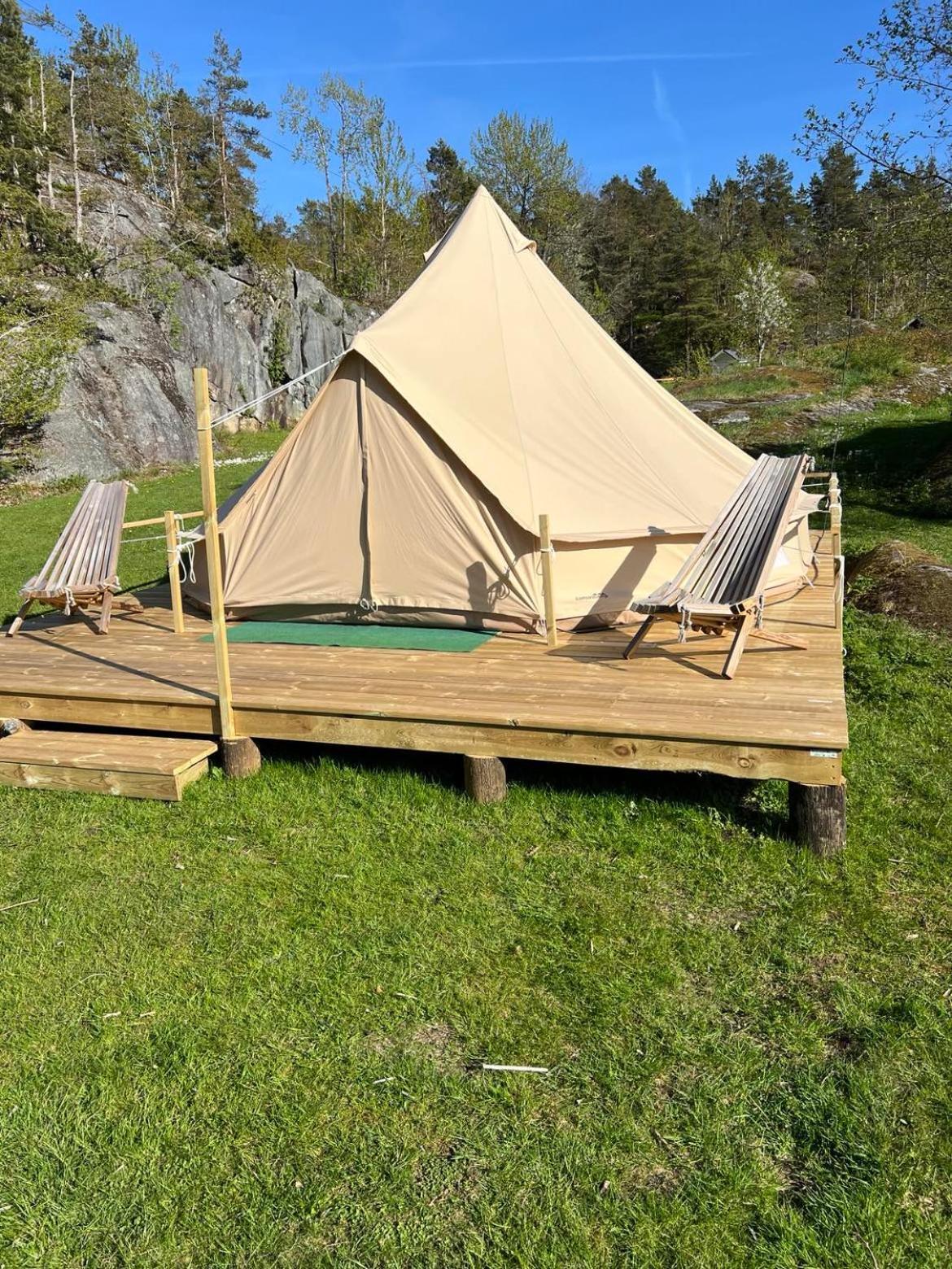 Hommen Gard Glamping Hotel Risør Exterior foto